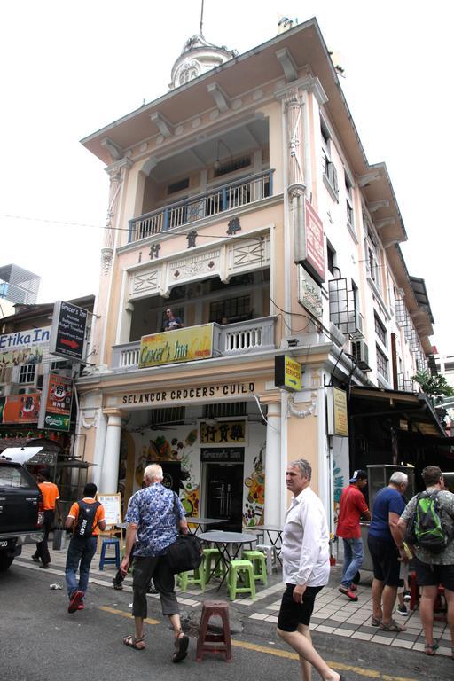 Grocer'S Inn Backpackers Guesthouse Kuala Lumpur Bagian luar foto