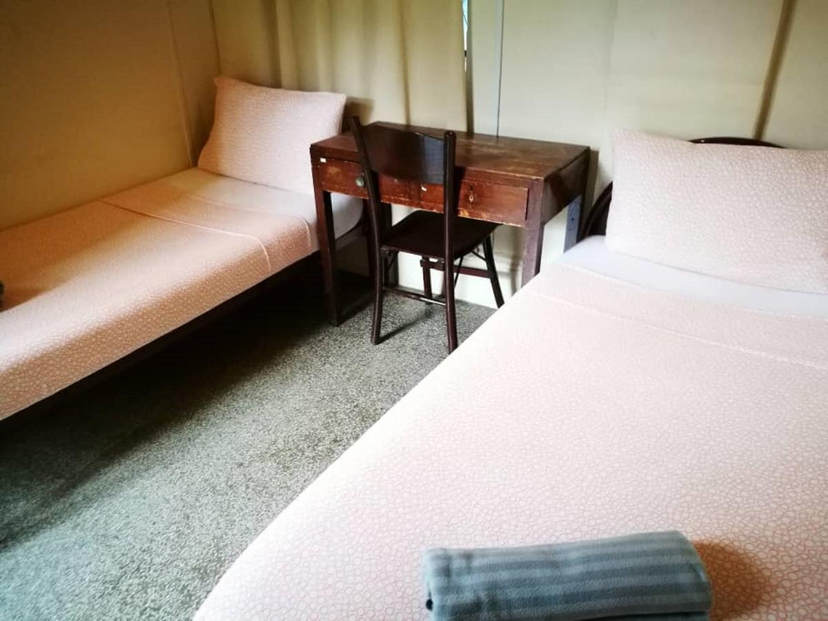 Grocer'S Inn Backpackers Guesthouse Kuala Lumpur Bagian luar foto