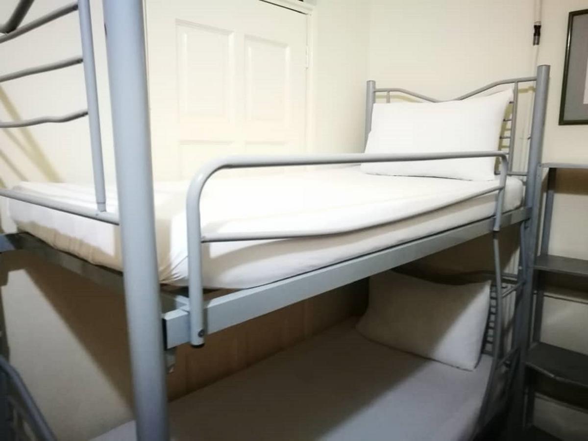 Grocer'S Inn Backpackers Guesthouse Kuala Lumpur Bagian luar foto